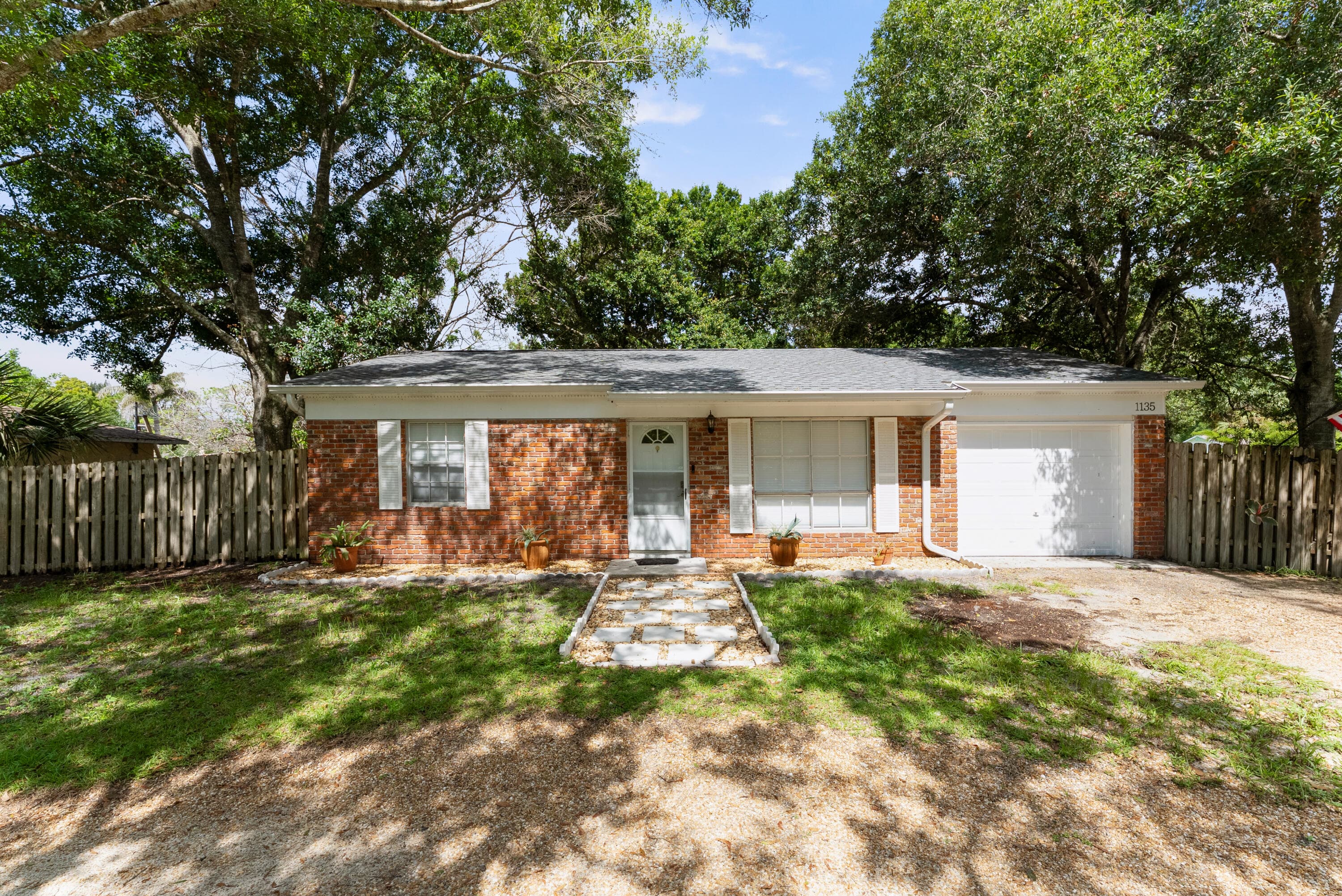 1135 38th Avenue, Vero Beach, FL 32960 — photo