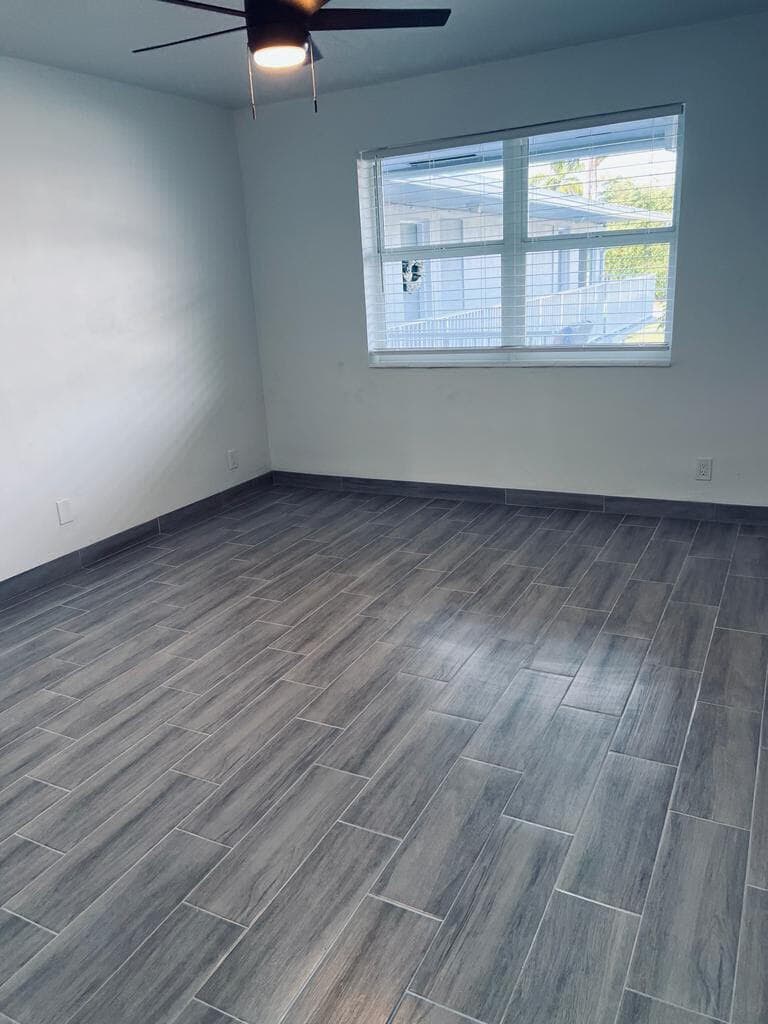 930 N 14th Court, Hollywood, FL — photo 20 of 29
