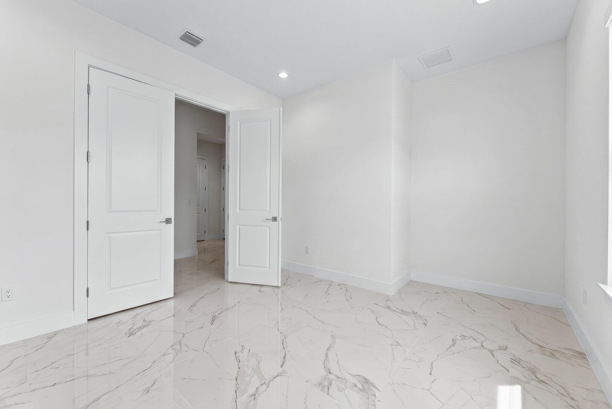 10145 Timber Creek Way, Palm Beach Gardens, FL 33412 — photo 13 of 31