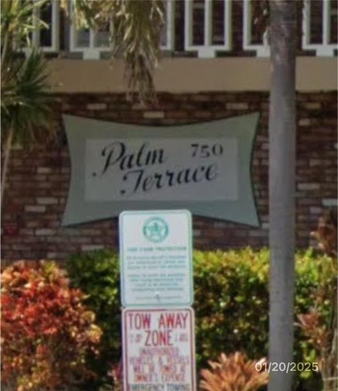 750 Pine Drive 2, Pompano Beach, FL 33060 — photo 9 of 12