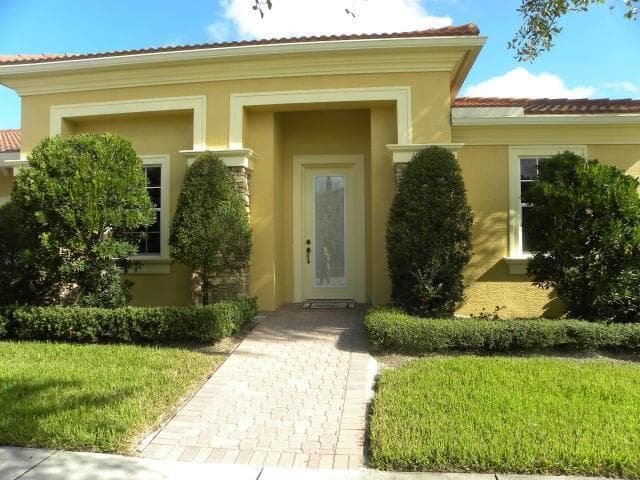 10010 SW Canossa Way, Port St. Lucie, FL 34986 — photo 1 of 6