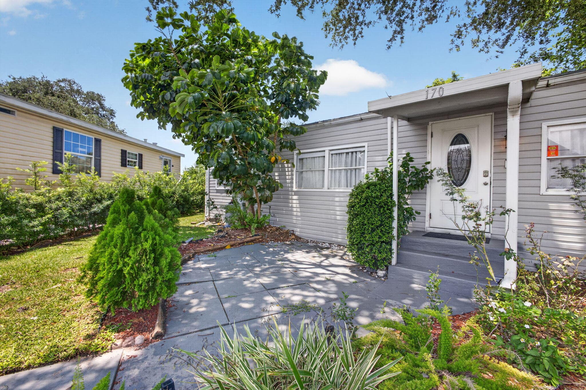 170 Maple Avenue W, Palm Beach Gardens, FL 33410 — photo 6 of 63