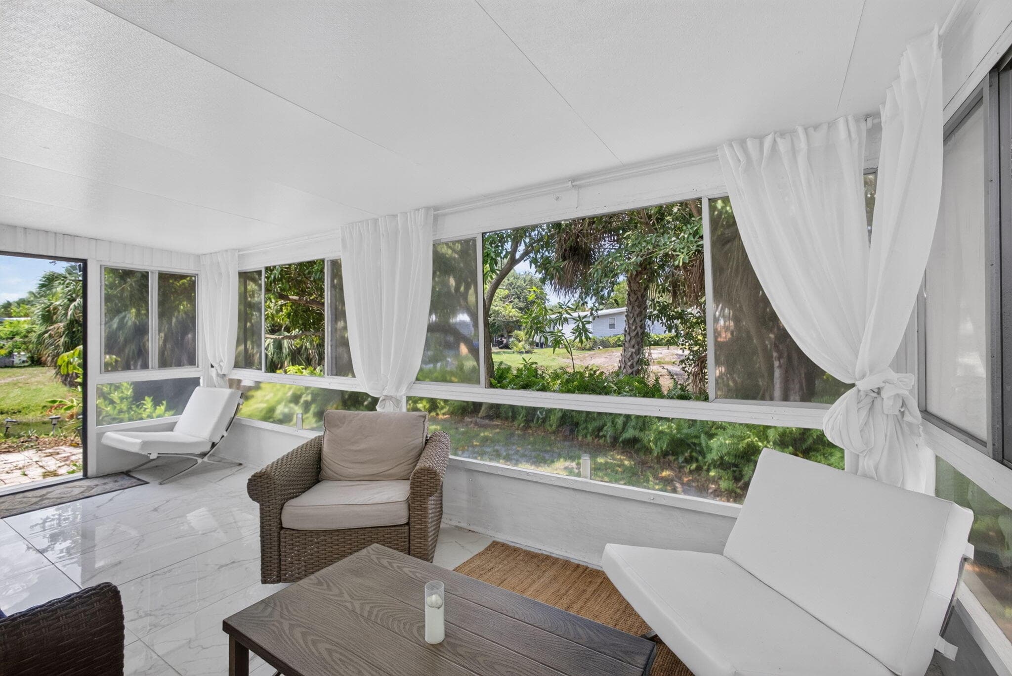 170 Maple Avenue W, Palm Beach Gardens, FL 33410 — photo 39 of 63