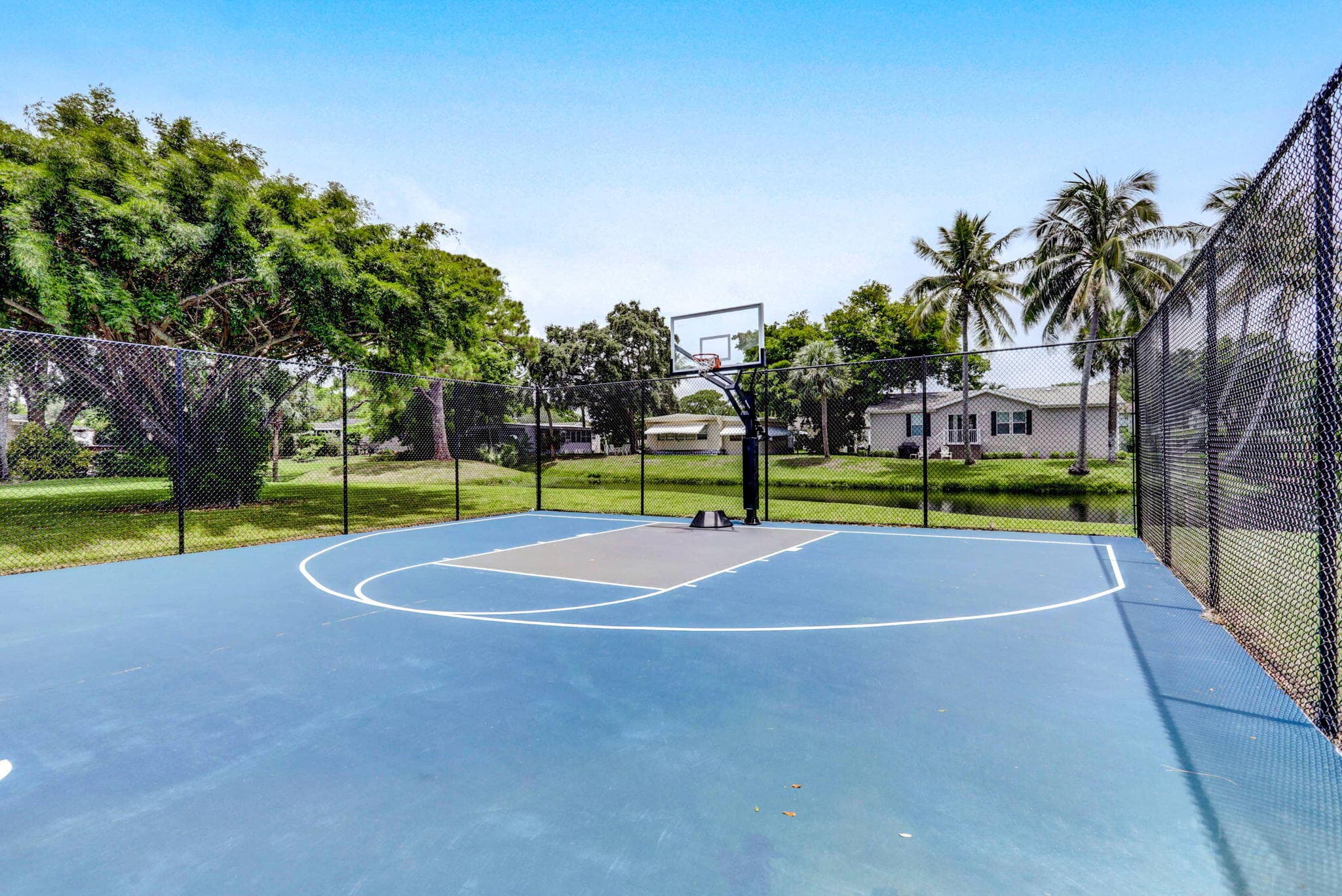 170 Maple Avenue W, Palm Beach Gardens, FL 33410 — photo 55 of 63