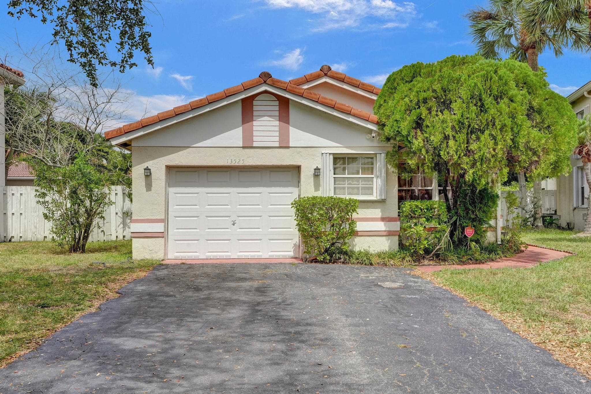 13525 NW 5th Court, Plantation, FL 33325 — photo