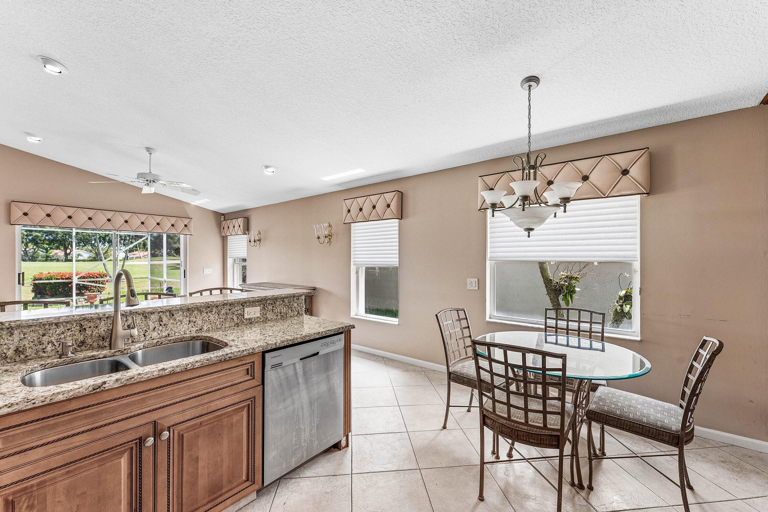 7385 Haviland Circle, Boynton Beach, FL 33437 — photo 10 of 56
