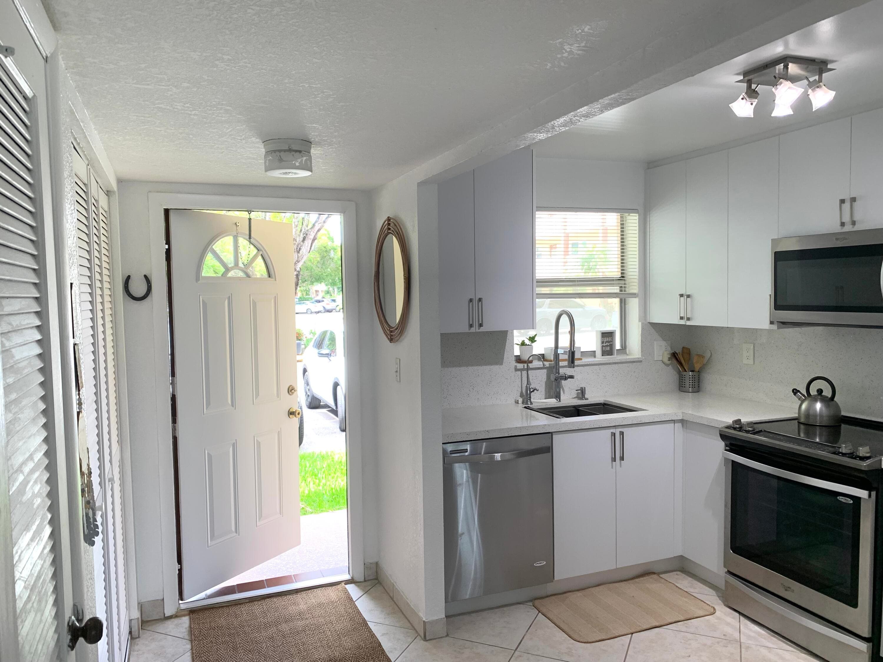 2801 N Pine Island Road 110, Sunrise, FL 33322 — photo 6 of 26