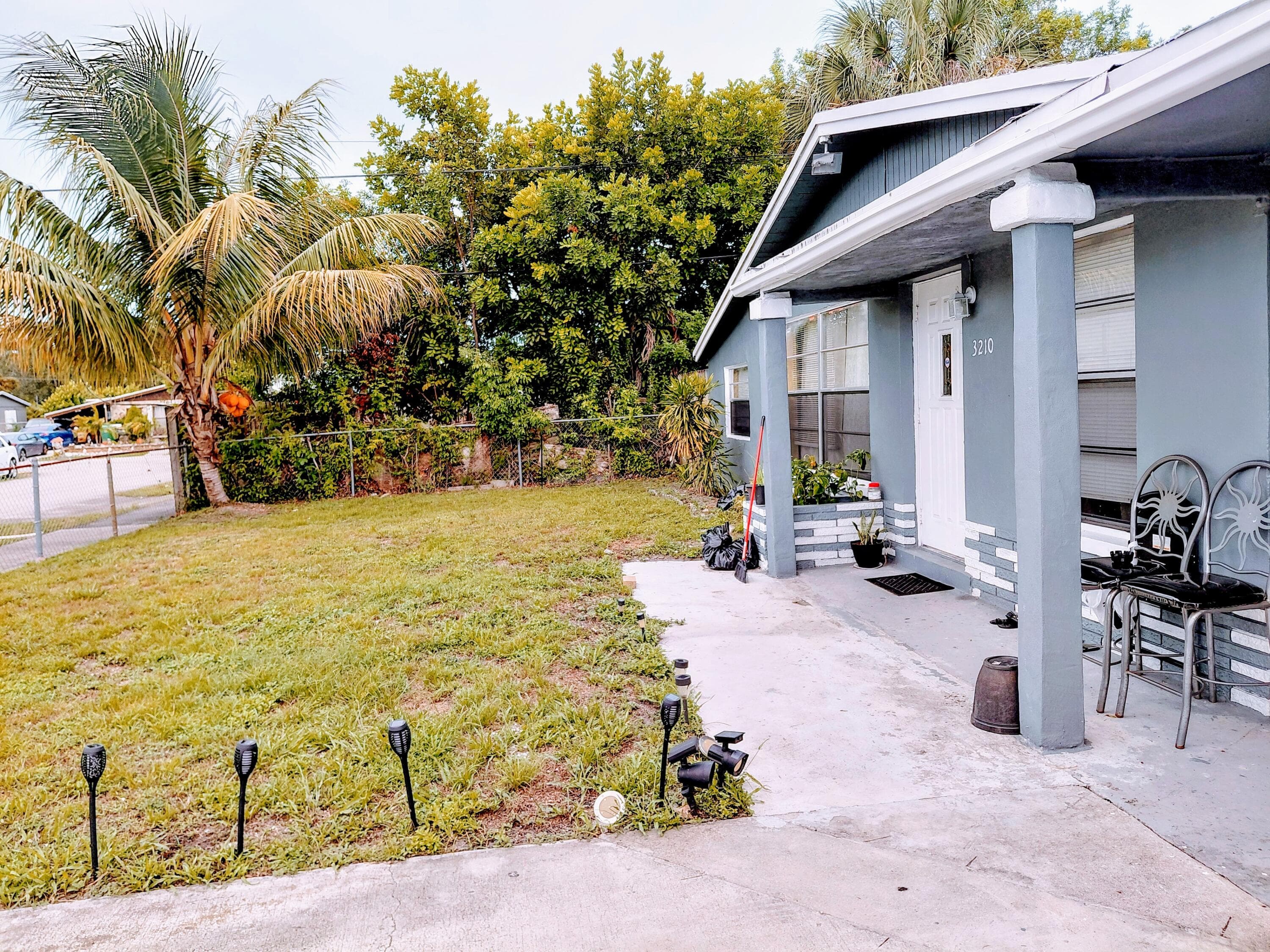 3210 NW 18th Place, Lauderhill, FL 33311 — photo 4 of 5