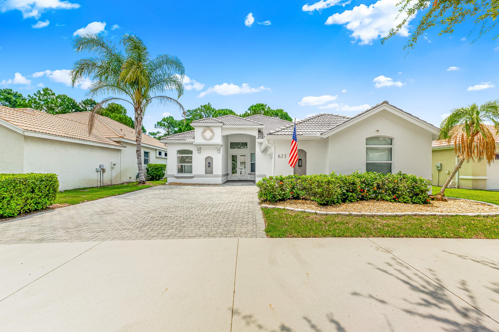 623 SW Lake Charles Circle, Port St. Lucie, FL 34986 — photo 2 of 54