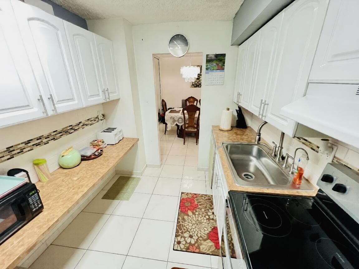 3821 Environ Boulevard 203, Lauderhill, FL 33319 — photo 3 of 23