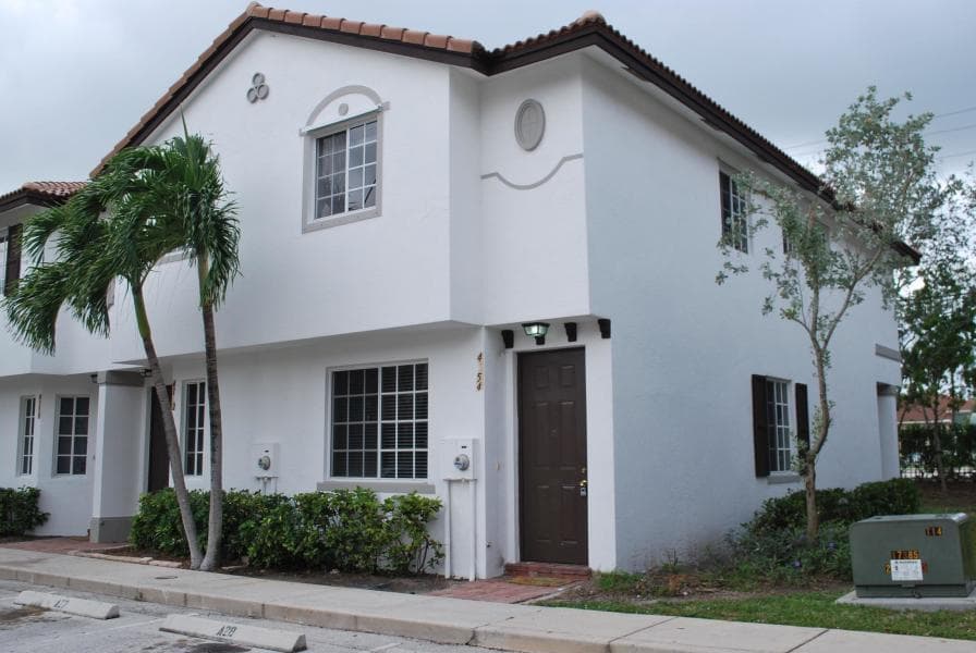 4154 Napoli Lake Drive, Riviera Beach, FL 33410 — photo