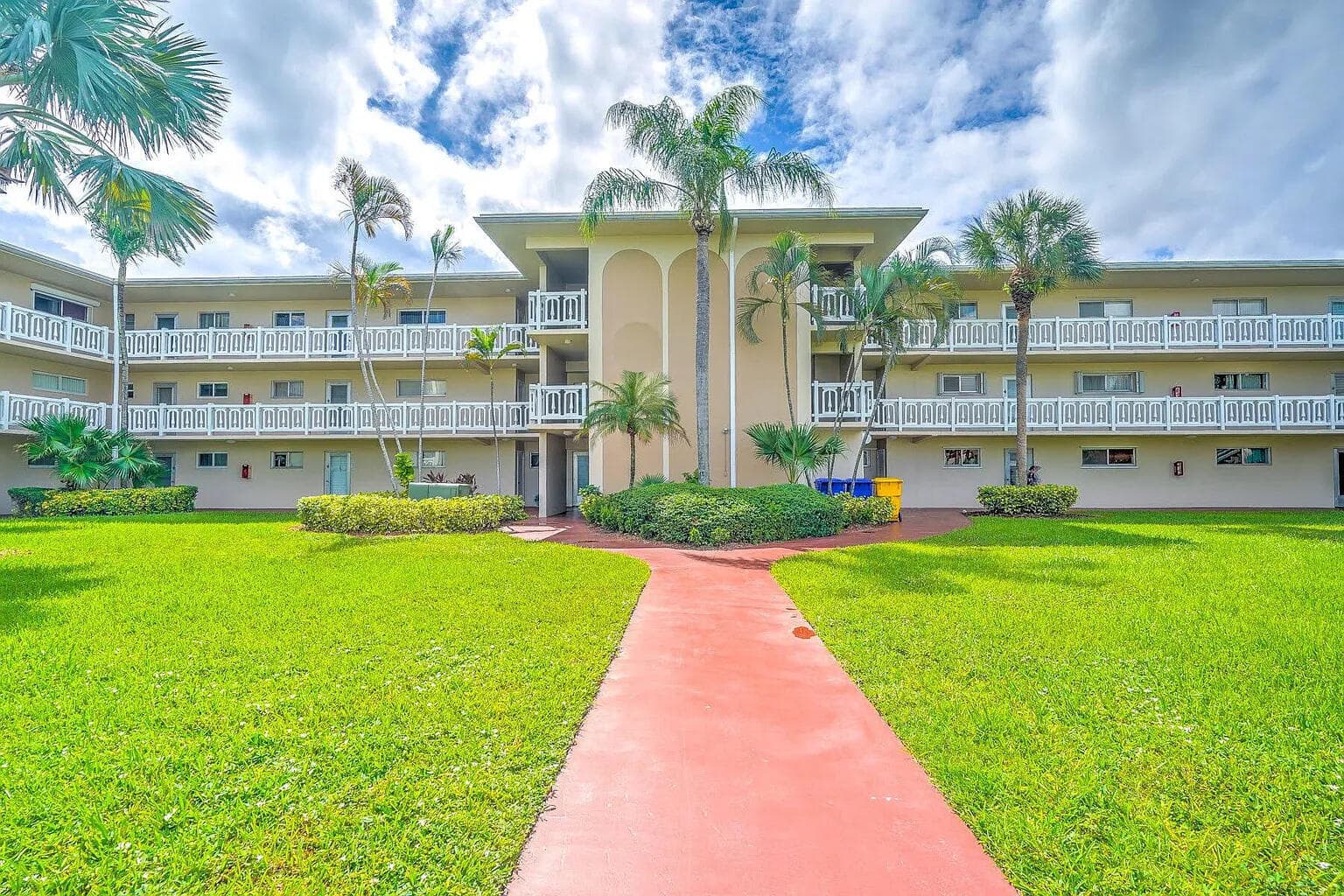 2606 Garden Drive S 304, Lake Worth Beach, FL 33461 — photo