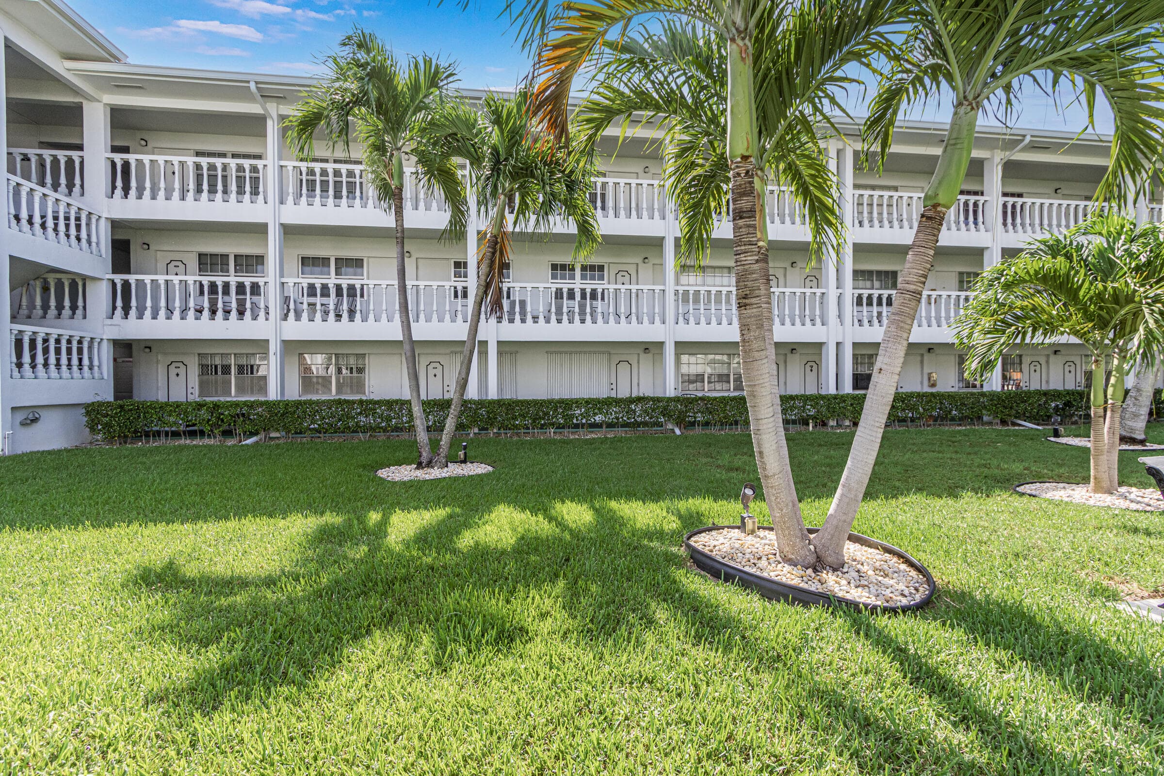 2455 NE 51st Street E207, Fort Lauderdale, FL 33308 — photo 27 of 38