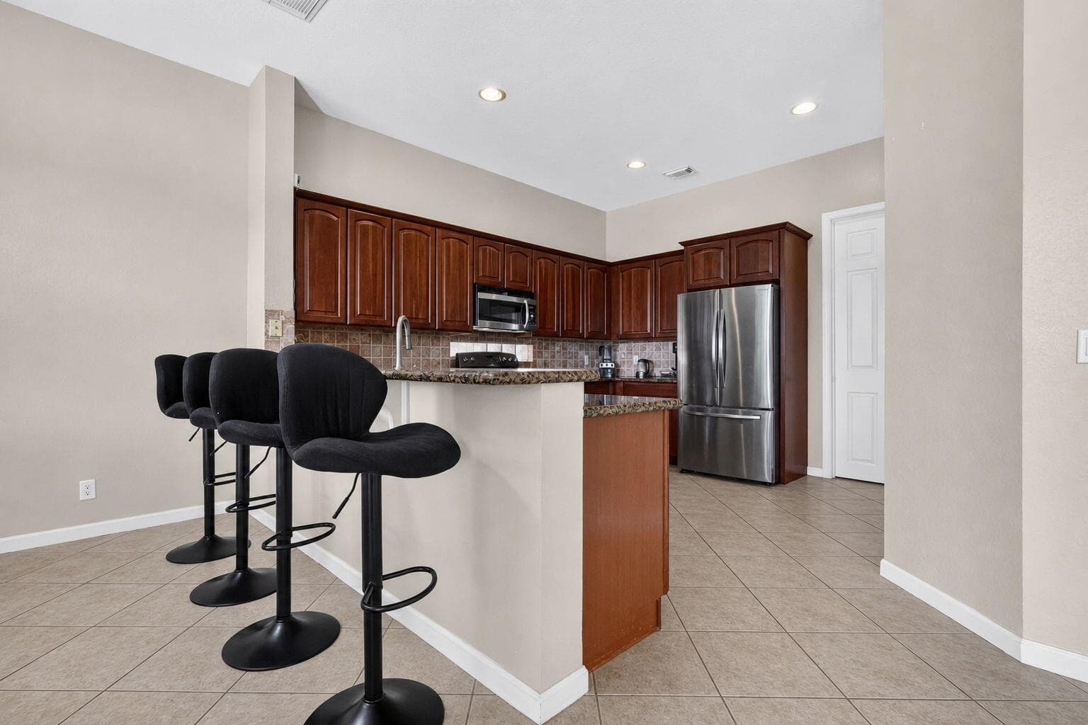 241 Gazetta Way, West Palm Beach, FL 33413 — photo 17 of 55