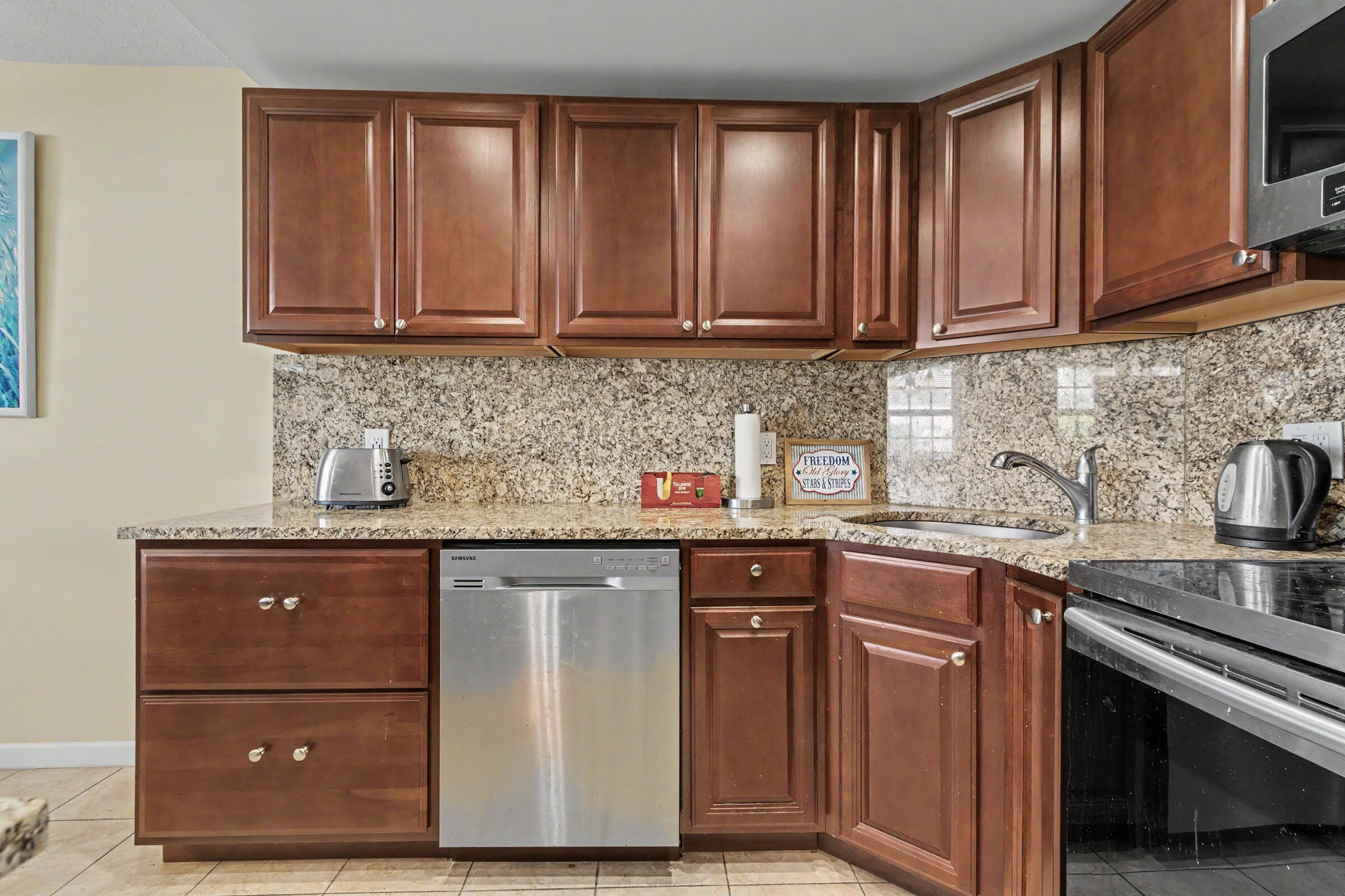 2455 NE 51st Street E207, Fort Lauderdale, FL 33308 — photo 30 of 38