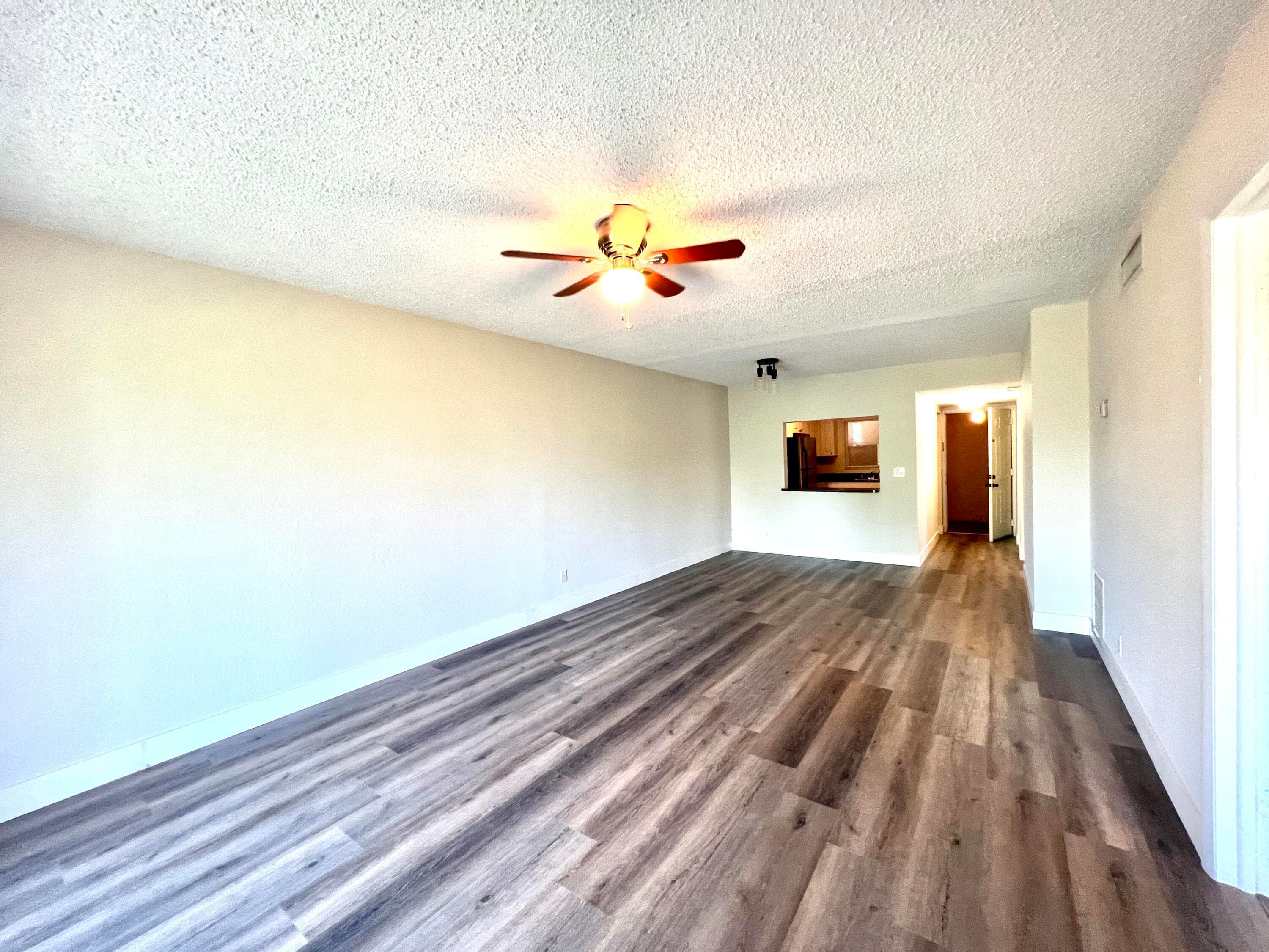 120 Sparrow Drive Apt 302, Royal Palm Beach, FL 33411 — photo 5 of 20