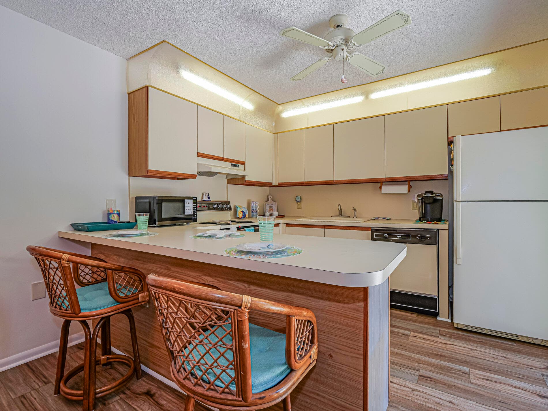 340 S Waverly Place 8b, Vero Beach, FL 32960 — photo 11 of 29