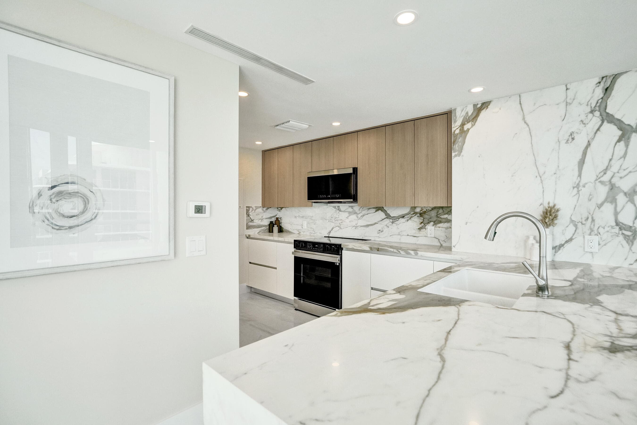 505 N Fort Lauderdale Beach Boulevard N 2500, Fort Lauderdale, FL 33304 — photo 39 of 171