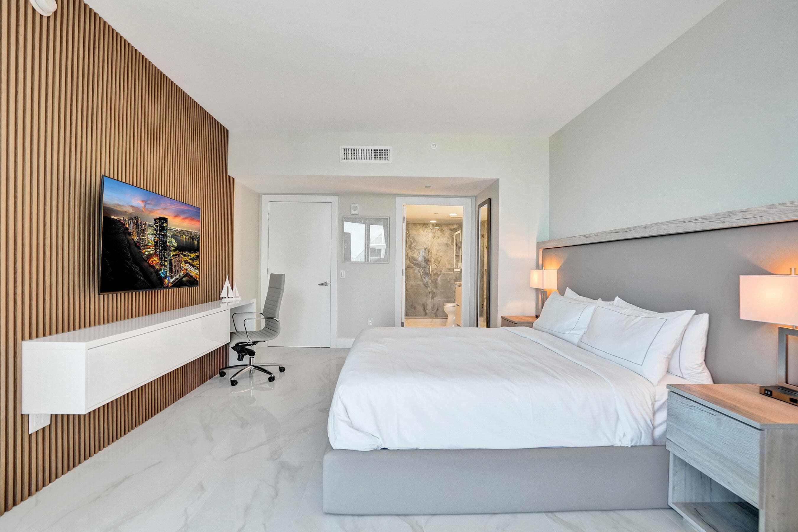 505 N Fort Lauderdale Beach Boulevard N 2500, Fort Lauderdale, FL 33304 — photo 95 of 171