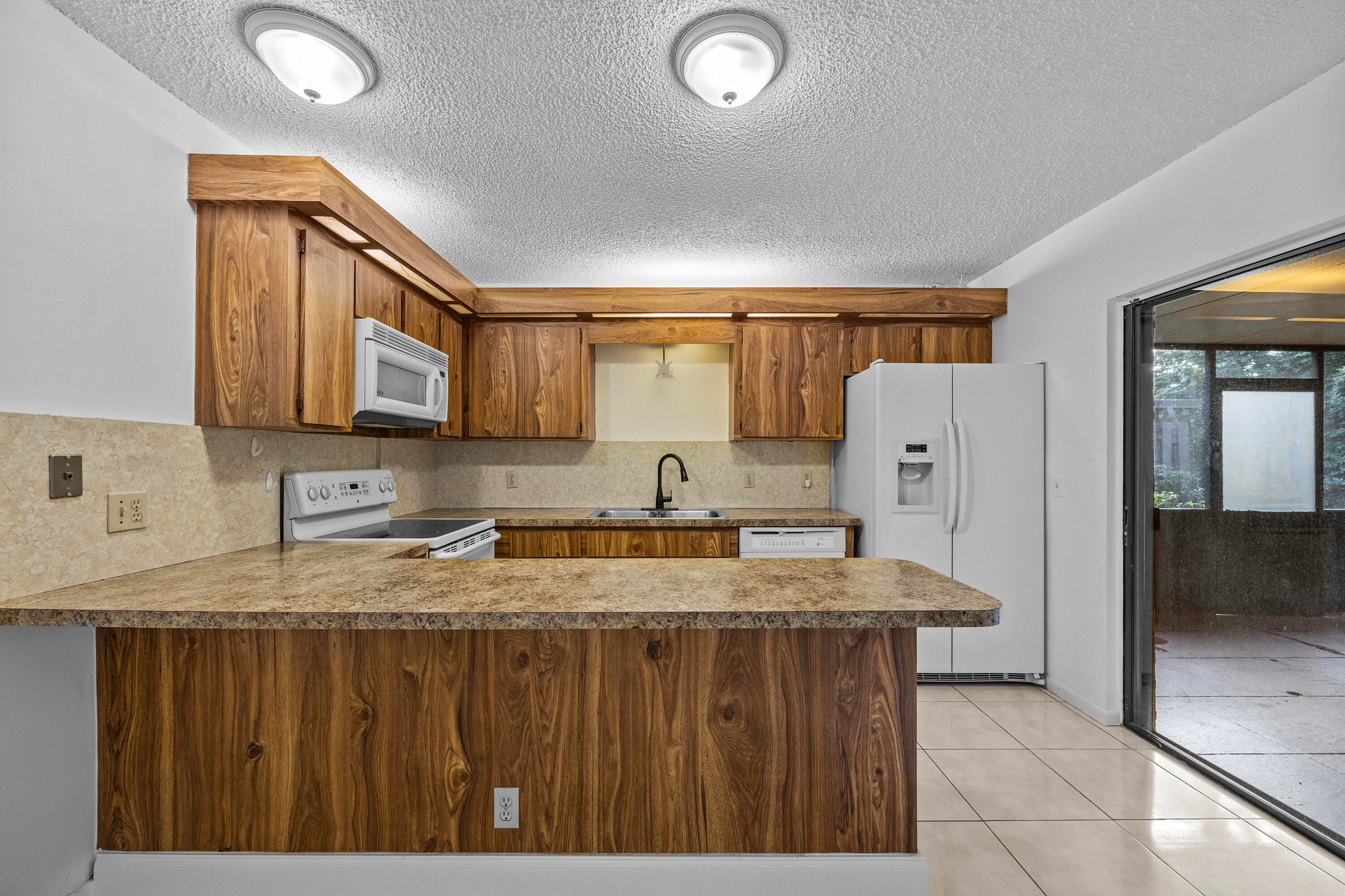 4211 Turnberry Circle 501, Lake Worth, FL 33467 — photo 5 of 13