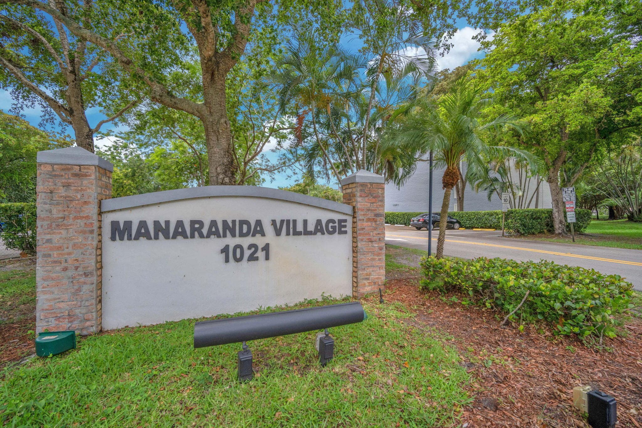 1021 Mockingbird Lane 303, Plantation, FL 33324 — photo