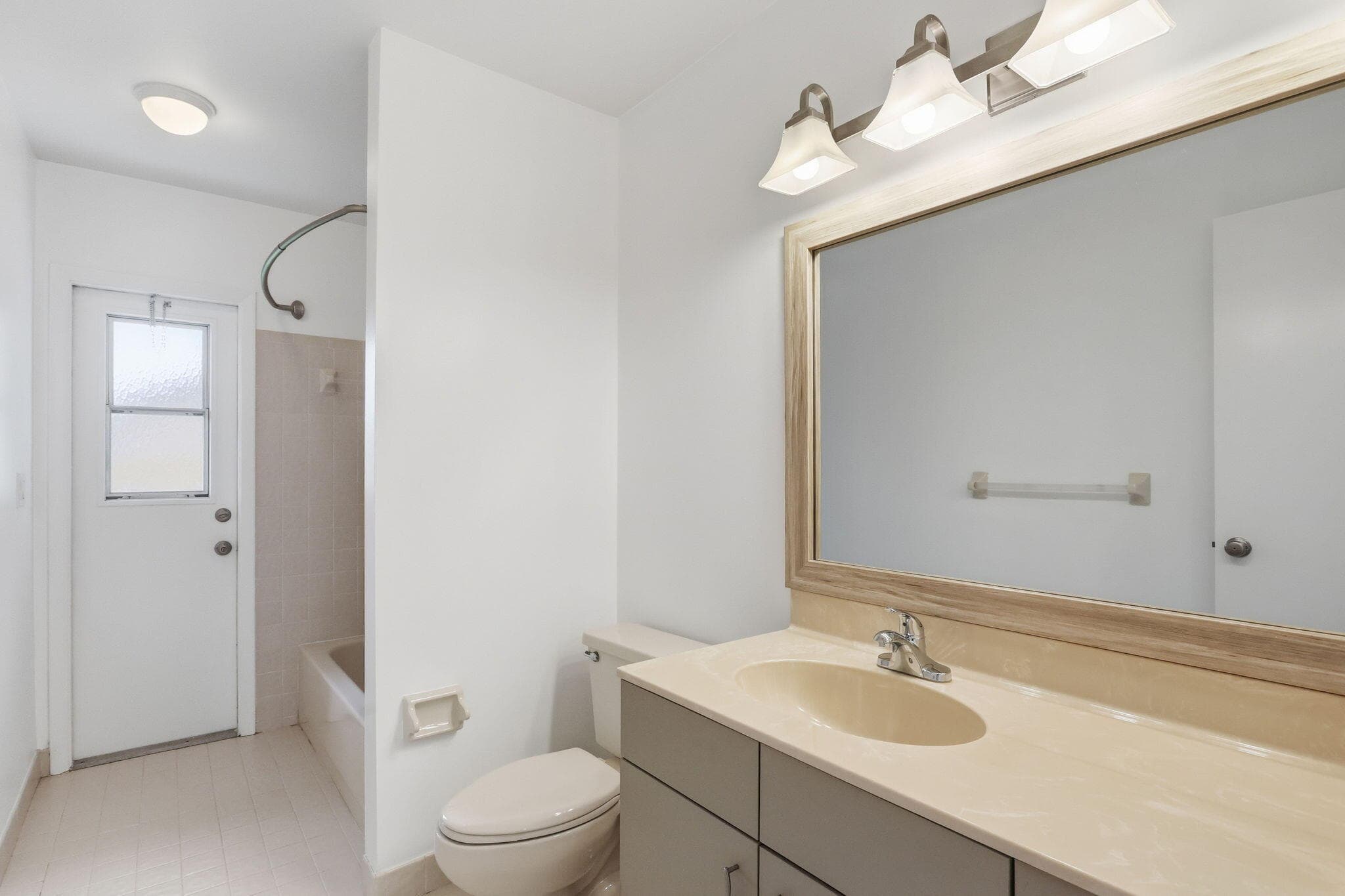 7909 NW 18th Place, Margate, FL 33063 — photo 18 of 50