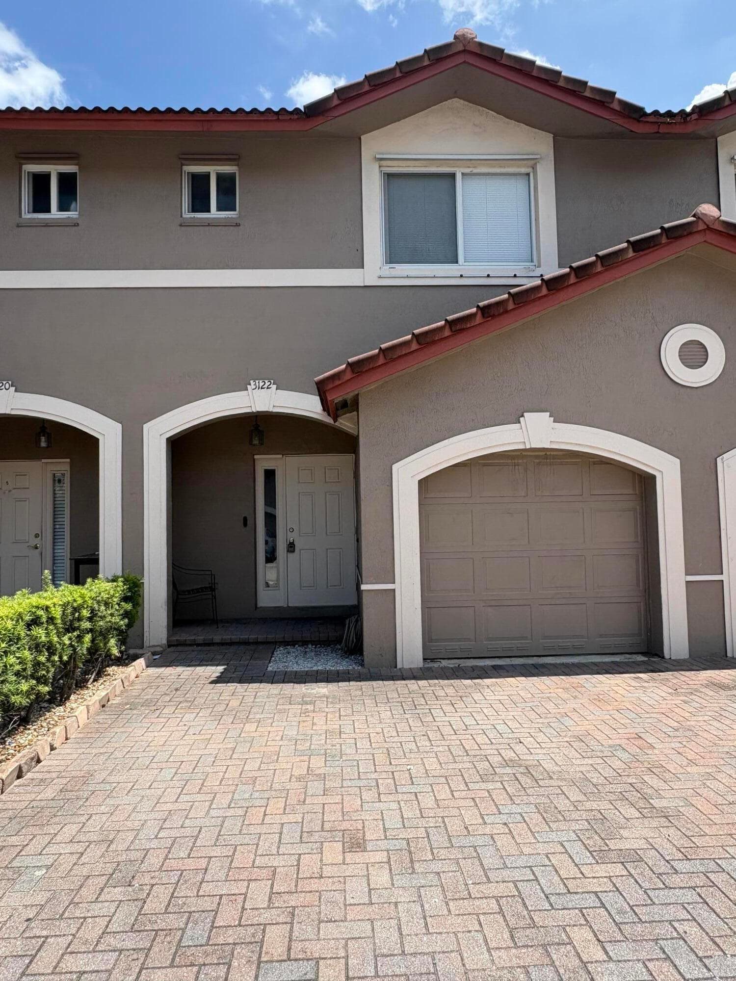 3122 Coral Ridge Drive 3122, Coral Springs, FL 33065 — photo 2 of 20