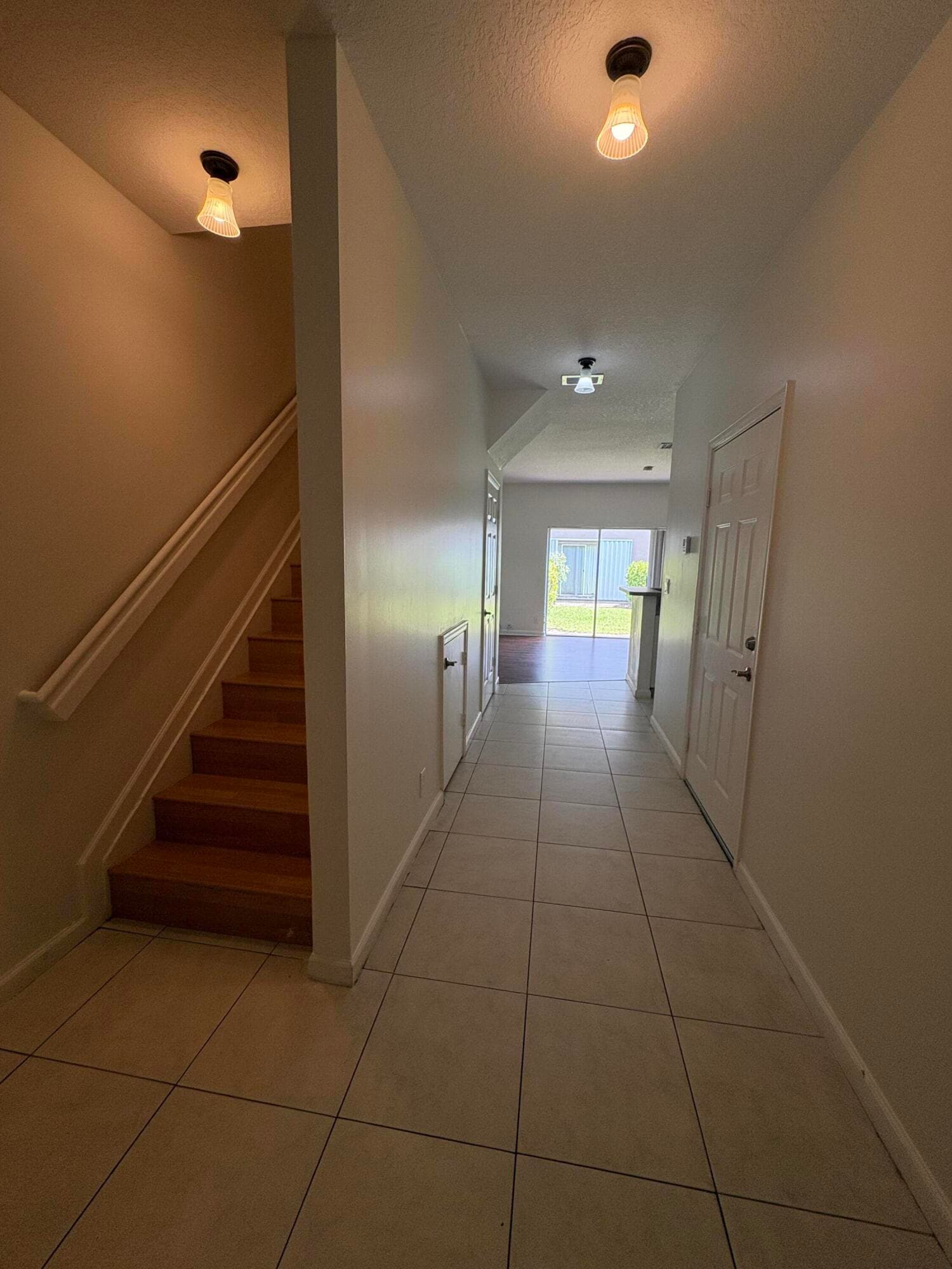 3122 Coral Ridge Drive 3122, Coral Springs, FL 33065 — photo 3 of 20