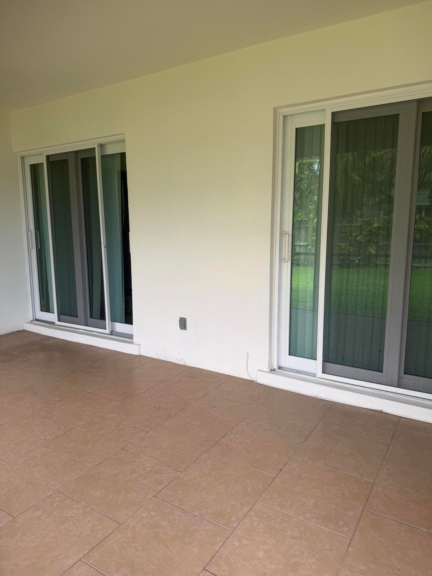 1151 NE 26th Avenue, Pompano Beach, FL 33062 — photo 21 of 44