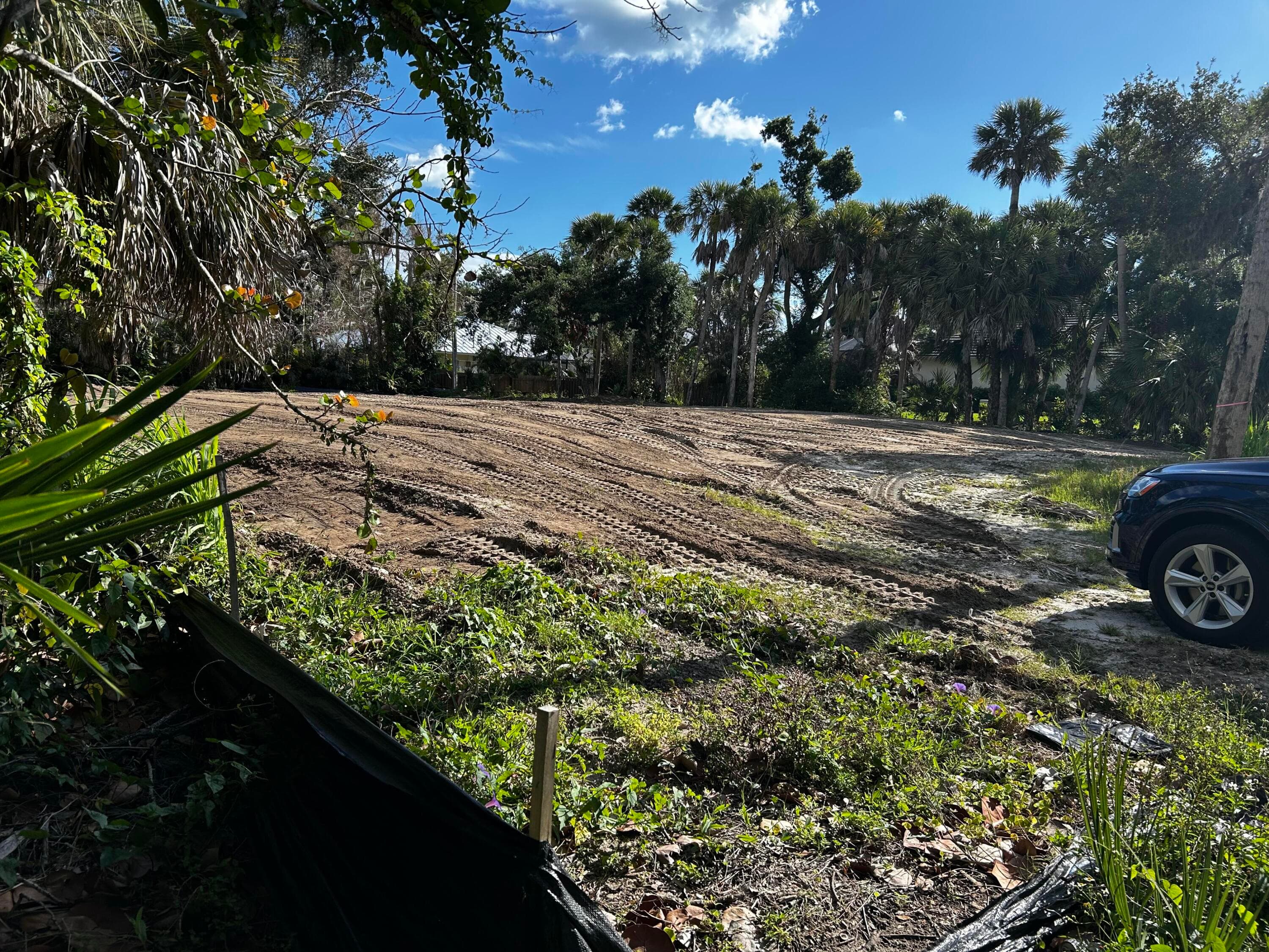 525 Acacia Road, Vero Beach, FL 32963 — photo